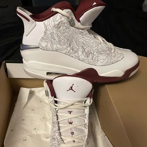 MENS SIZE 11 JORDAN’S DUB ZERO CHERRY( worn once). EXCELLENT CONDITION, LIKE NEW